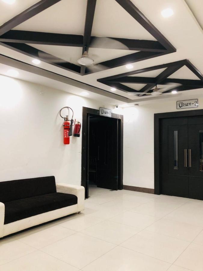 Hotel Blessing Bells, Fazilka Bagian luar foto